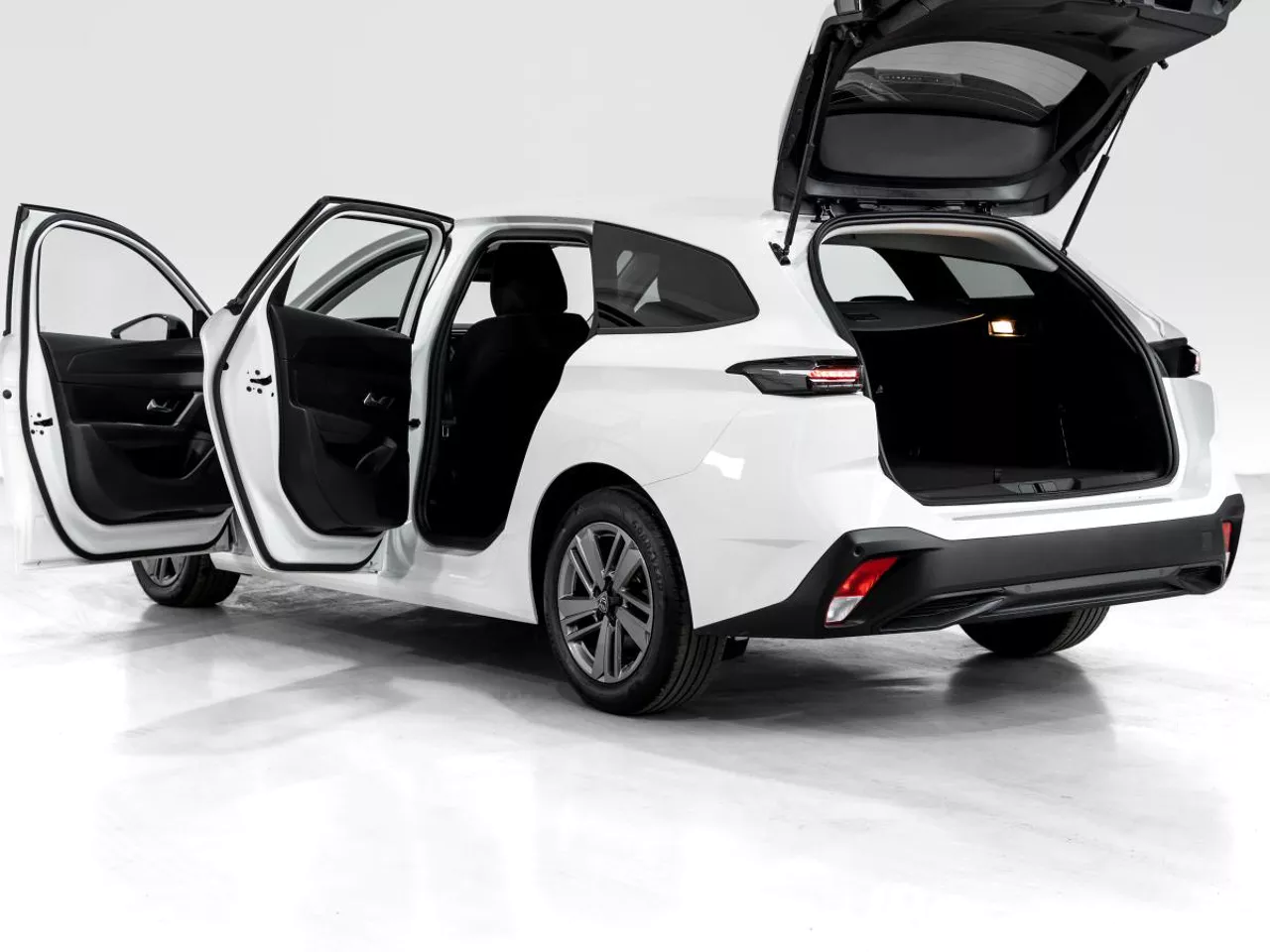 PEUGEOT 308 SW GASOLINA ANO 2024