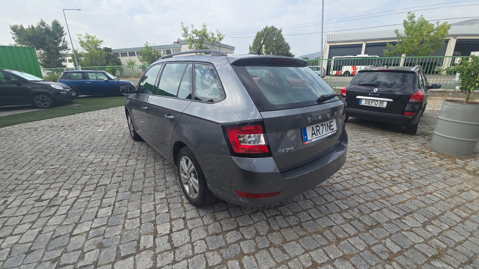 SKODA FABIA CARRINHA GASOLINA