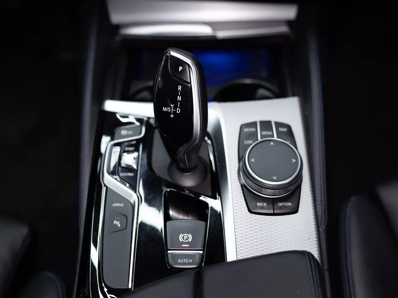 BMW 530 e HIBRIDO PLUG-IN