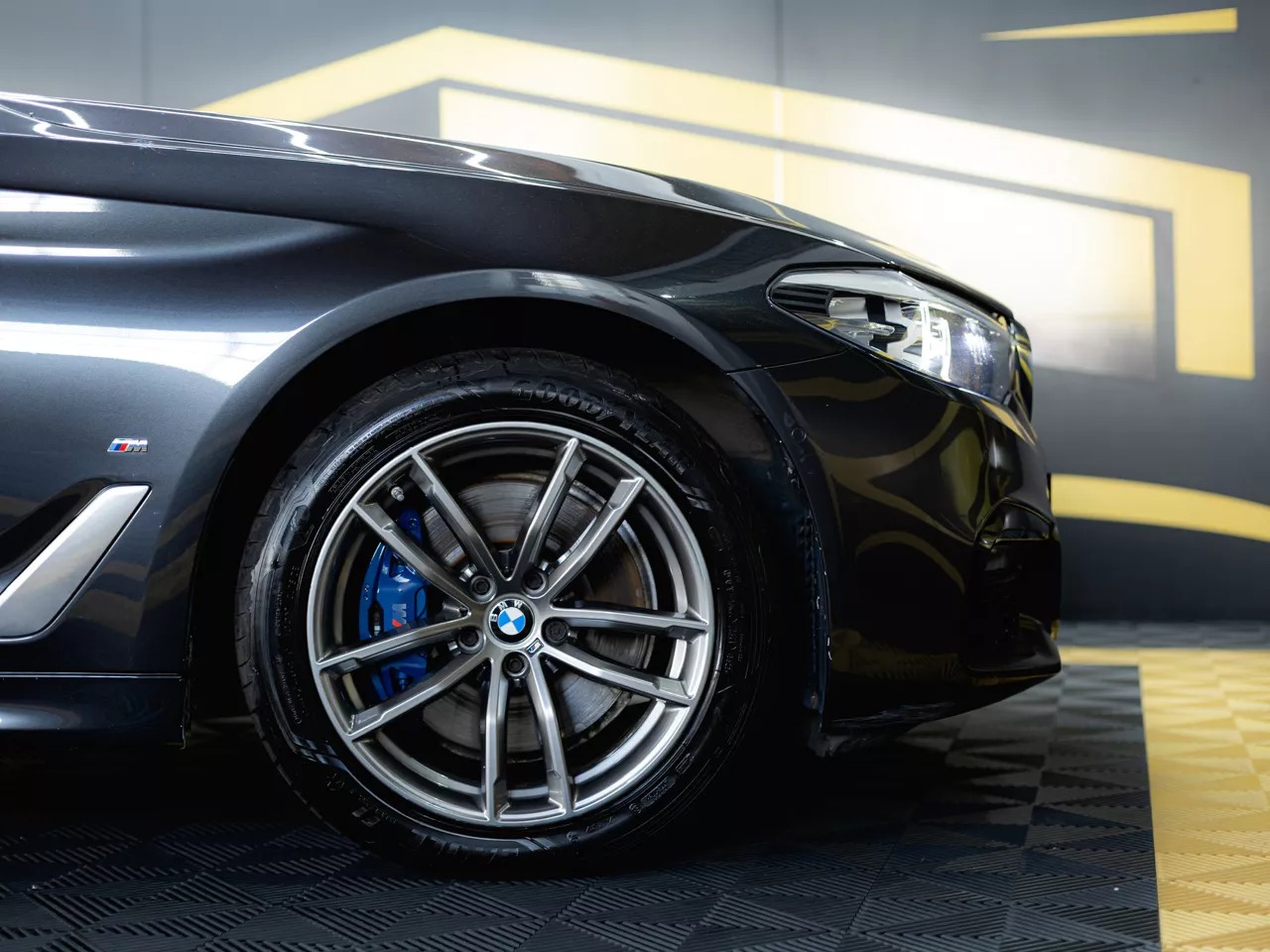 BMW 530 e HIBRIDO PLUG-IN