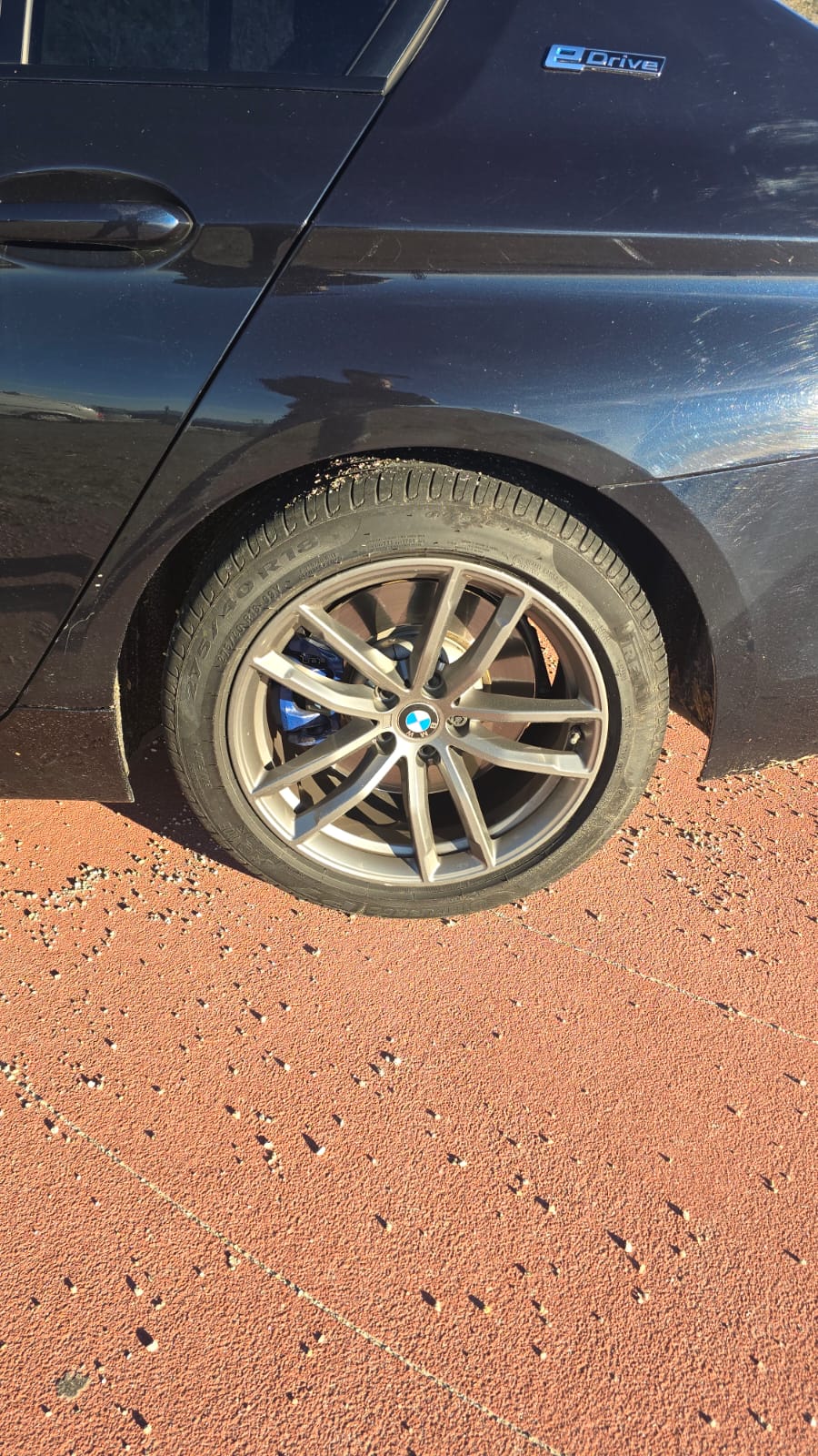 BMW 530 e HIBRIDO PLUG-IN