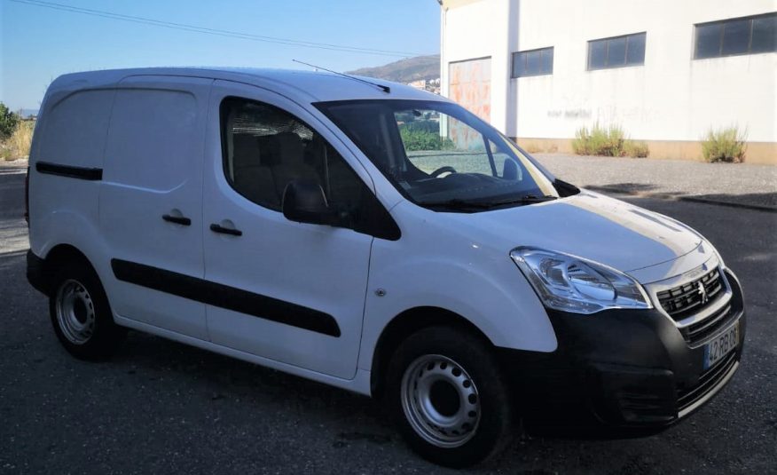 Peugeot Partner Gasóleo IVA Dedutível
