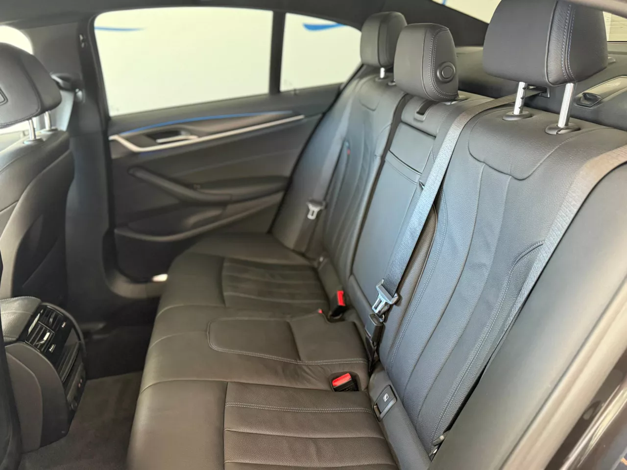 BMW 530 e HIBRIDO PLUG-IN