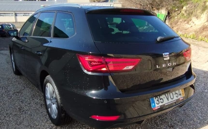 Seat Leon Semi Nova Gasóleo