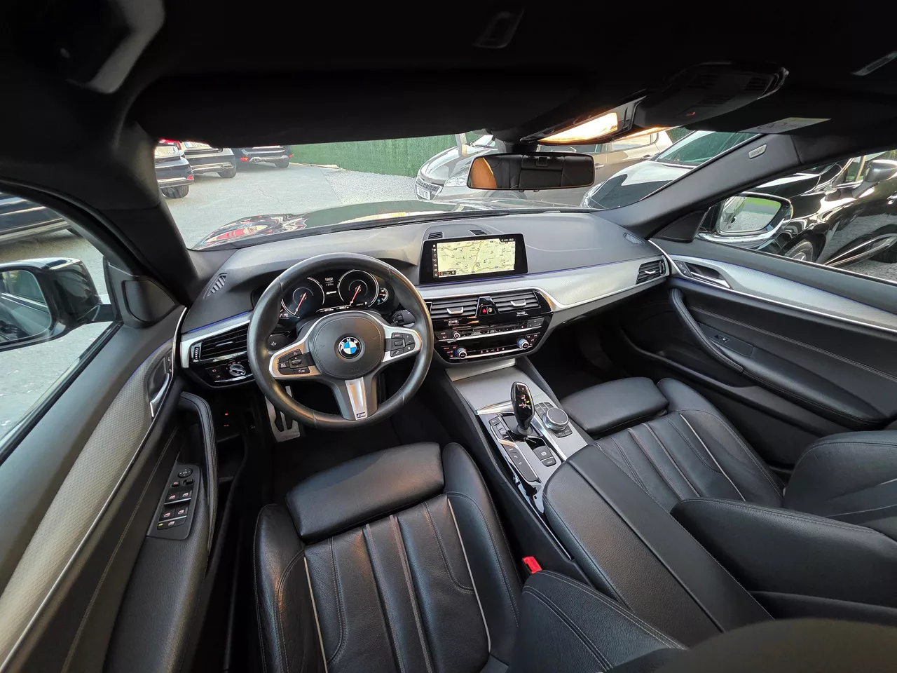 BMW 530 e HIBRIDO PLUG-IN