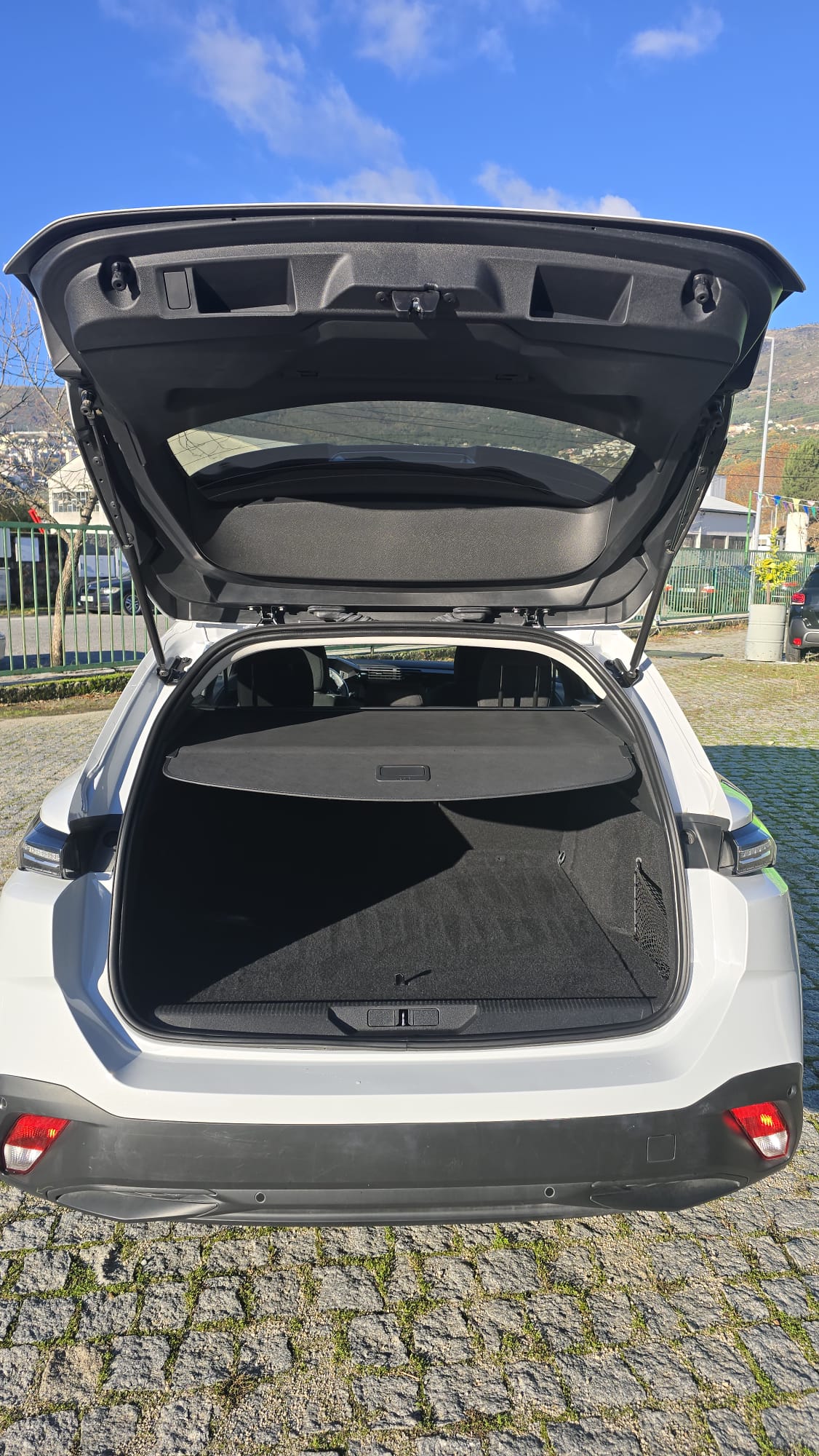 PEUGEOT 308 SW GASOLINA ANO 2024