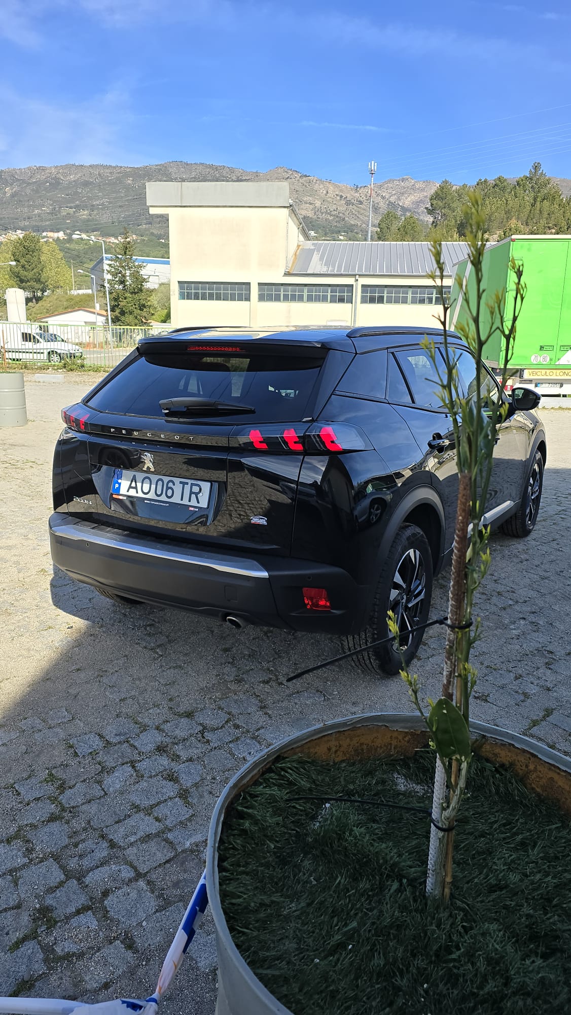 Peugeot 2008 Diesel Semi-novo