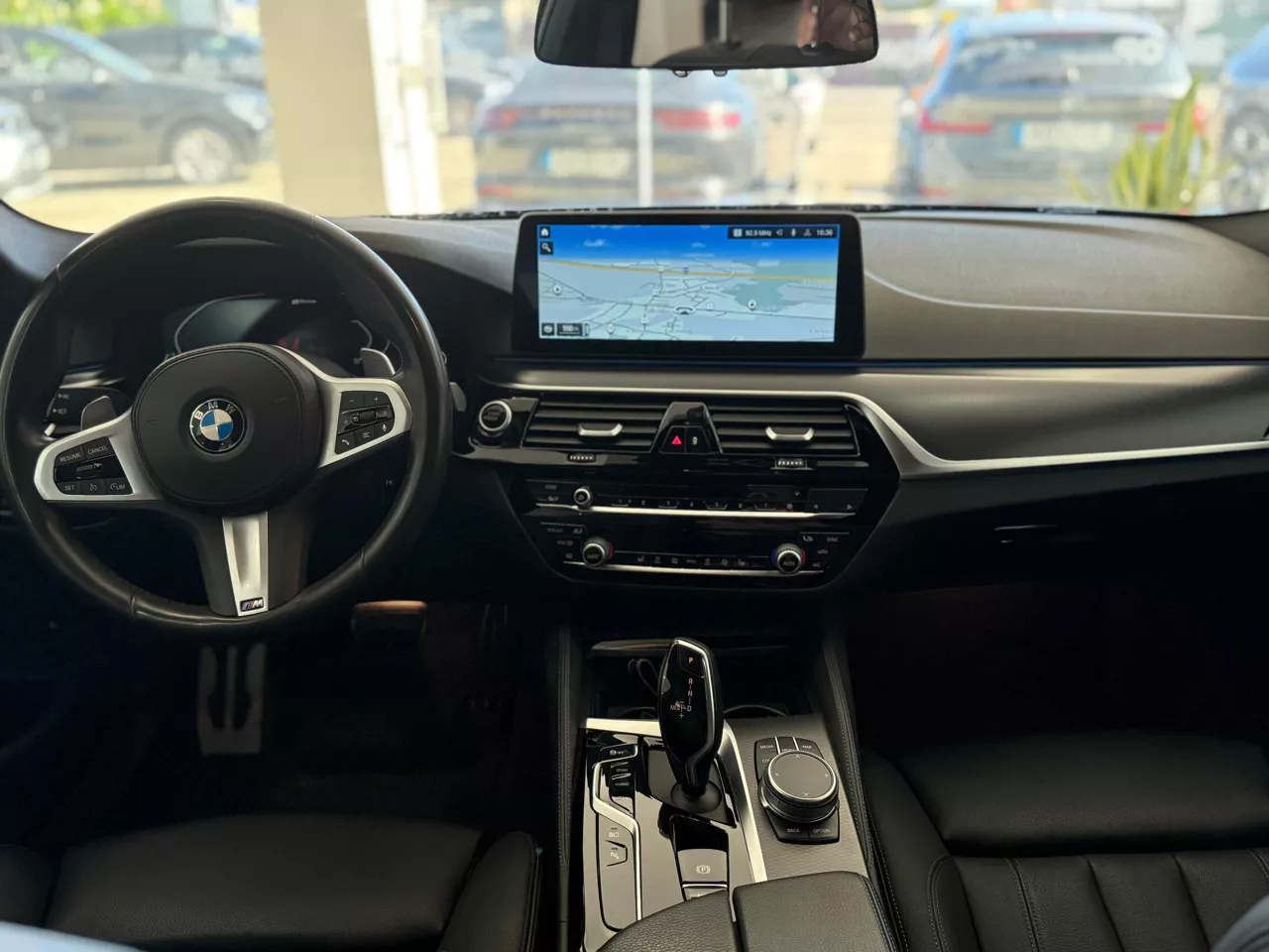 BMW 530 e HIBRIDO PLUG-IN