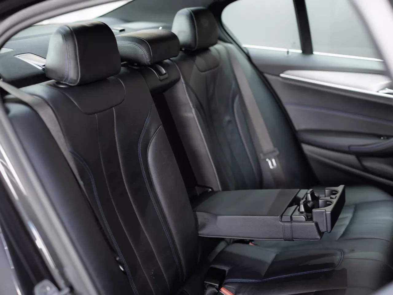 BMW 530 e HIBRIDO PLUG-IN